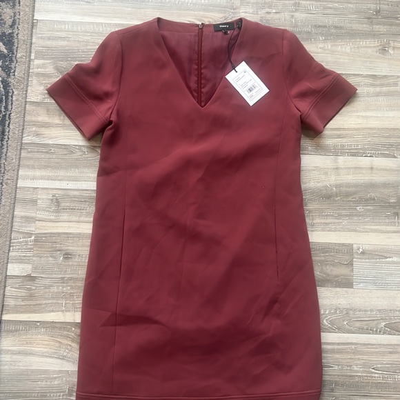 NWT Theory V Neck Banded Dress - size 8 - Picture 4 of 4